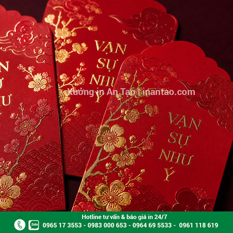 Gia công bao lì xì cao cấp ép kim và dập nổi Cận cảnh ép kim dập nổi và UV trên bao lì xì đỏ