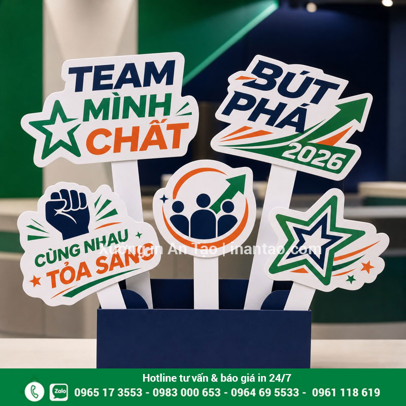 Hashtag cầm tay công ty theo bộ nhận diện Hashtag cầm tay công ty đồng bộ màu sắc cho sự kiện nội bộ