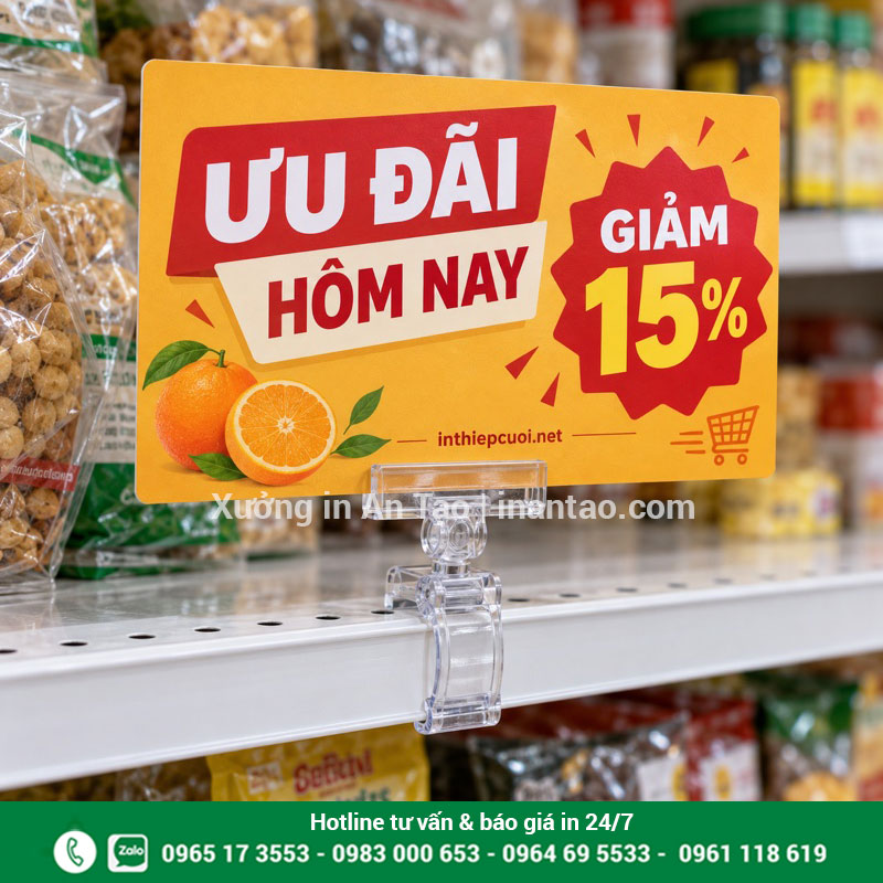 Chi tiết wobbler kẹp nhựa gắn kệ Kẹp nhựa trong giữ bảng ưu đãi màu vàng đỏ trên mép kệ hàng